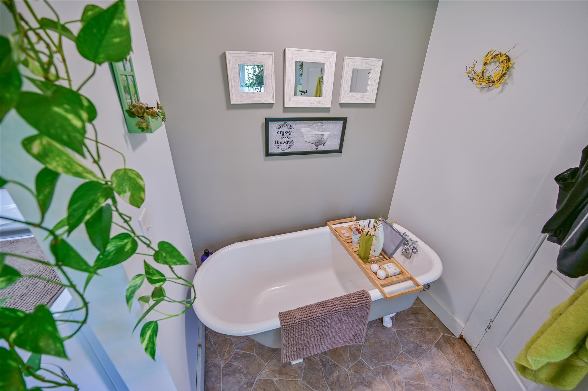 485 Cabot Road Marshfield, VT 05658 - Photo 19 of 37 Gallery Image 19