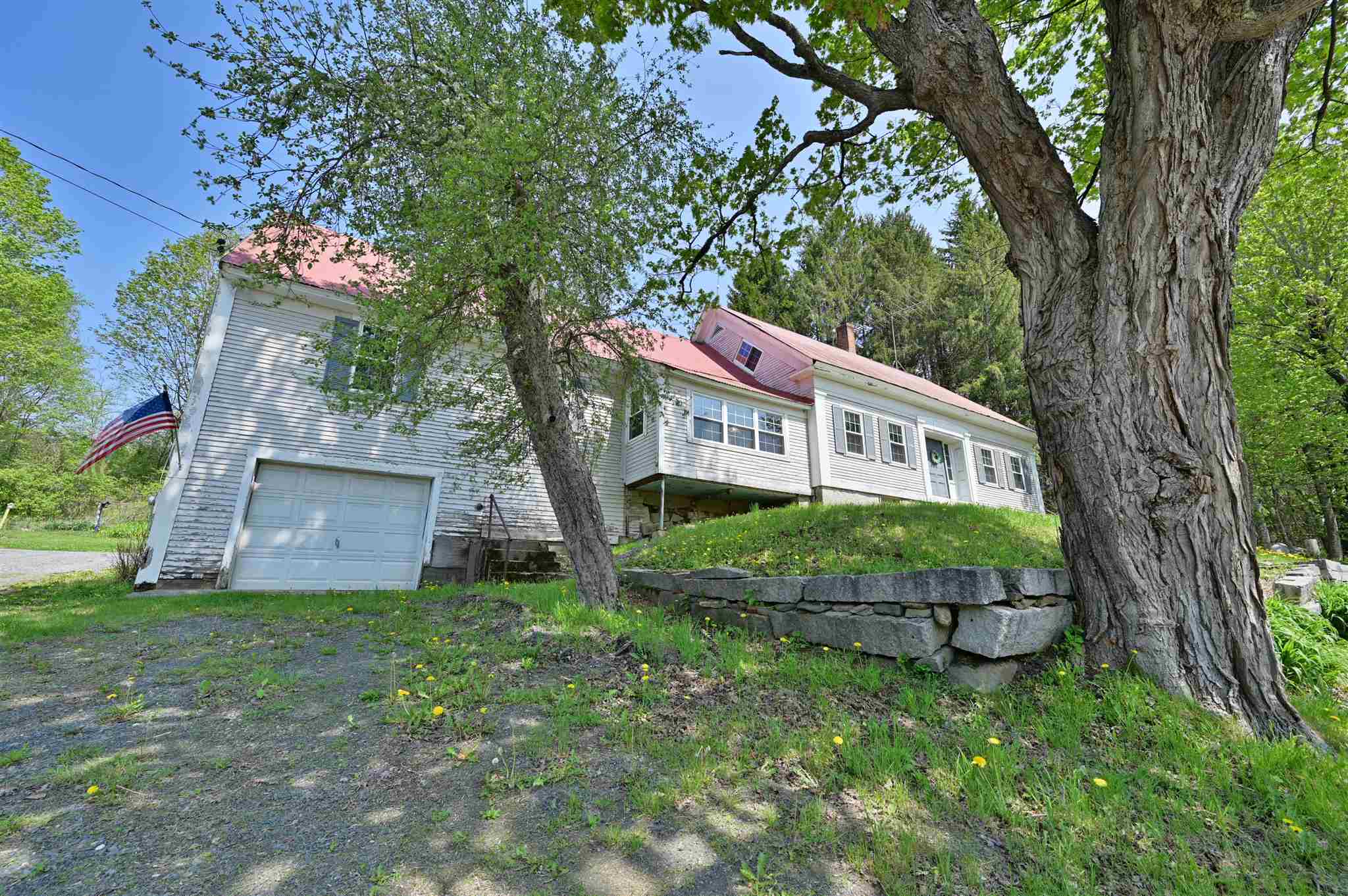 485 Cabot Road Marshfield, VT 05658 - Photo 8 of 37 Gallery Image 8