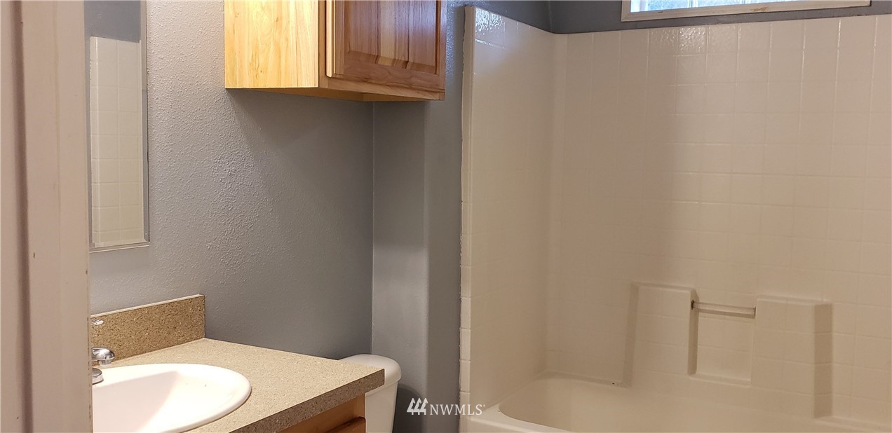 1802 East Pole Road Everson, WA 98247 - Photo 16 of 24