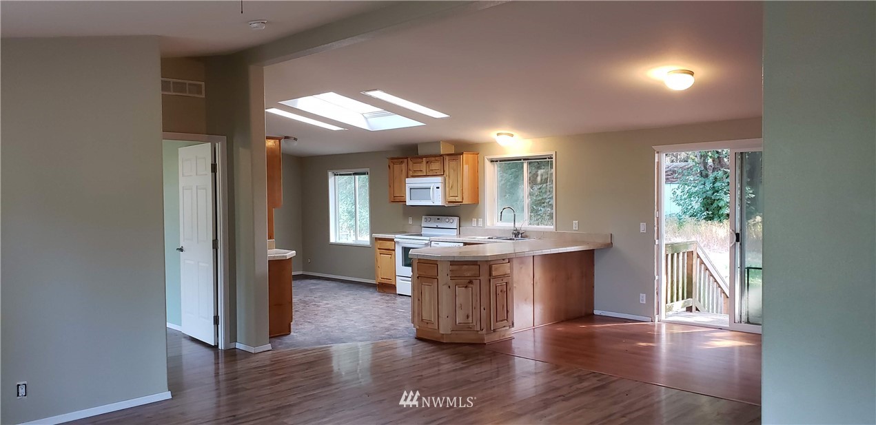 1802 East Pole Road Everson, WA 98247 - Photo 8 of 24