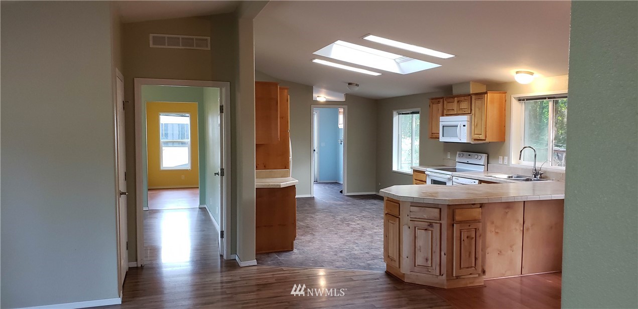 1802 East Pole Road Everson, WA 98247 - Photo 9 of 24
