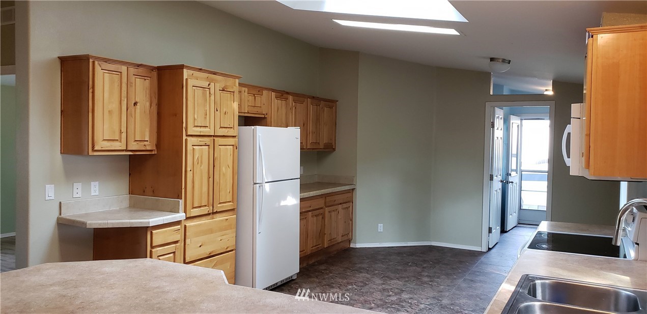 1802 East Pole Road Everson, WA 98247 - Photo 10 of 24