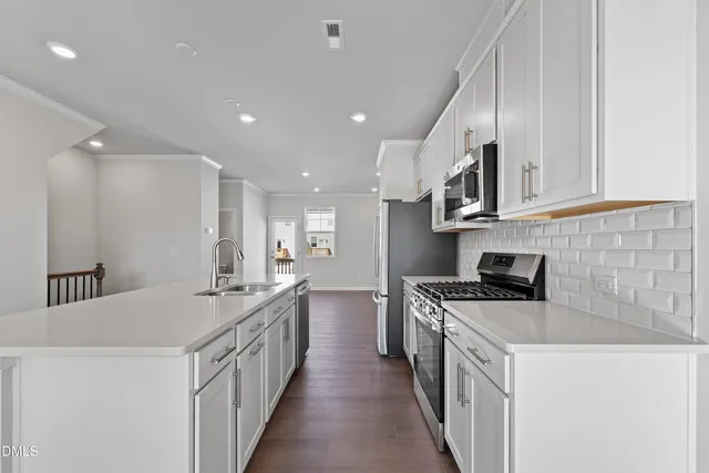 $1,995 | 306 Carolina Spgs Boulevard, Apex, NC 27539