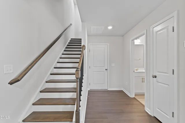 $1,995 | 306 Carolina Spgs Boulevard, Apex, NC 27539