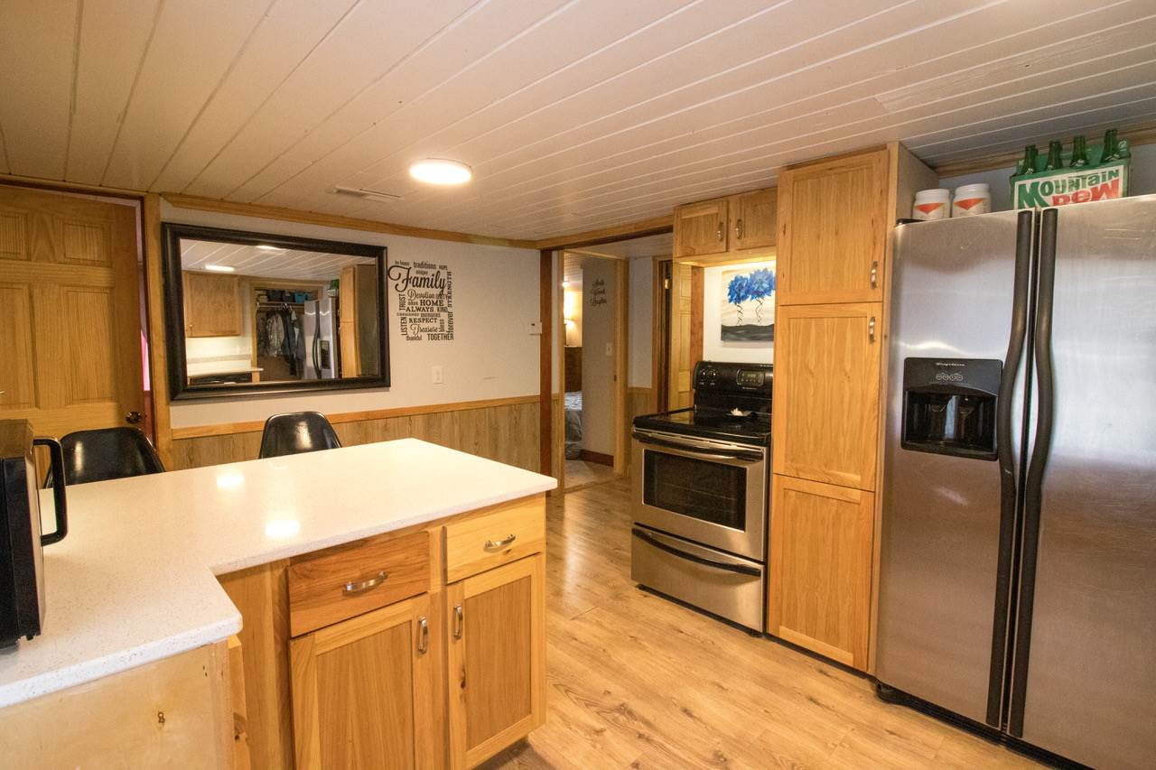 1063 West 18 Road Mesick, MI 49668 - Photo 13 of 23 1876612-12.JPG