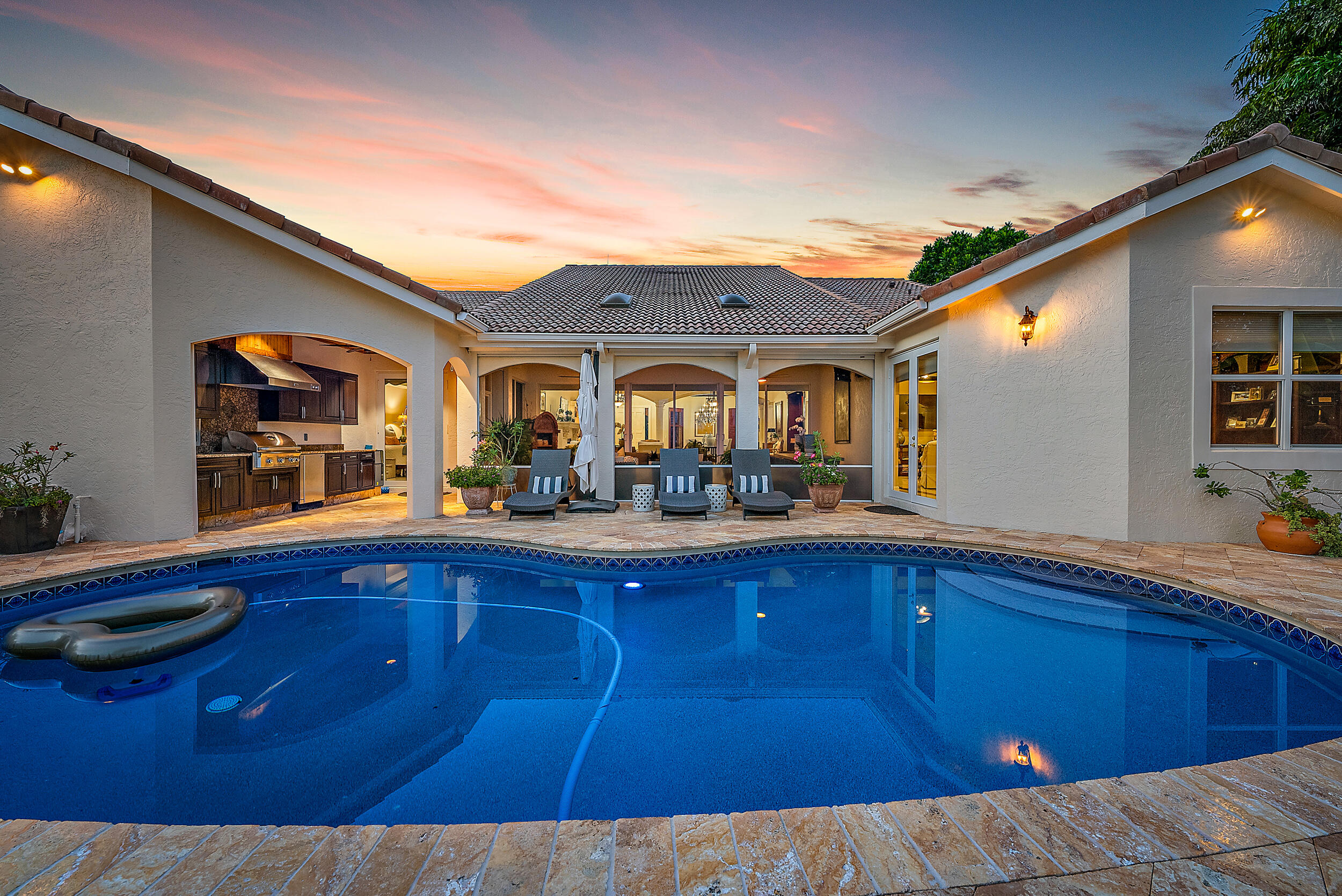112 Regatta Drive Jupiter, FL 33477 - Photo 25 of 46 Pool