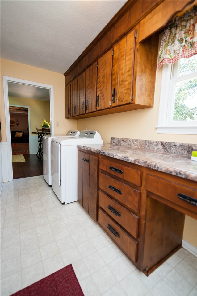 631 Old Converse Road Spartanburg, SC 29307 - Photo 11 of 25 Gallery Image 11