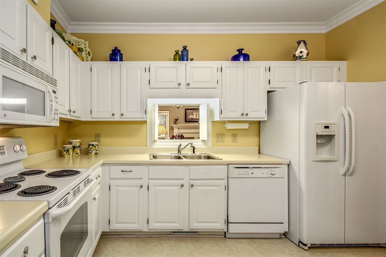 566 Weathergreen Drive Raleigh, NC 27615 - Photo 11 of 28 Photo 11