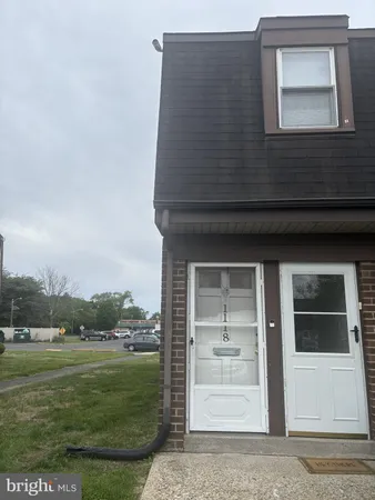 $1,800 | 1118 Kaye Court, Burlington, NJ 08016
