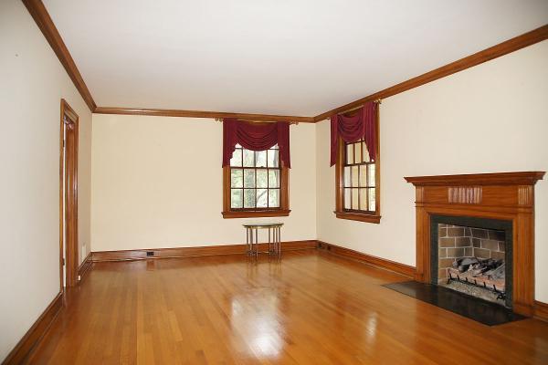 3511 Mud Lick Road Southwest Roanoke, VA 24018 - Photo 7 of 37 INTERIOR