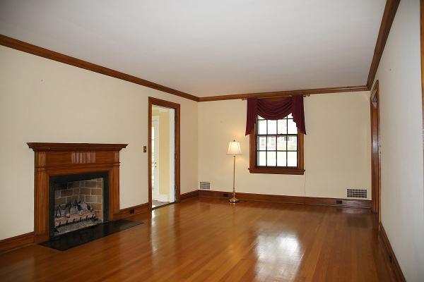 3511 Mud Lick Road Southwest Roanoke, VA 24018 - Photo 9 of 37 INTERIOR