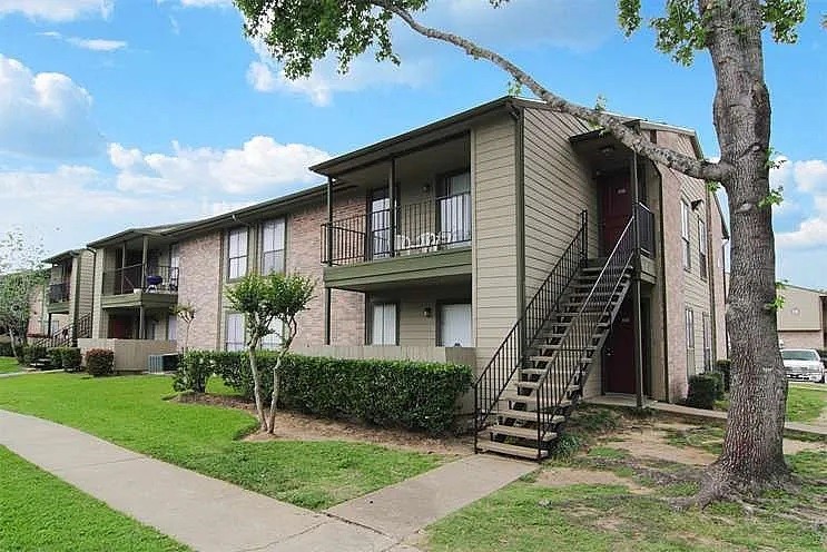 10601 Sabo Road, Unit 30 Houston, TX 77089 - Photo 30 of 32