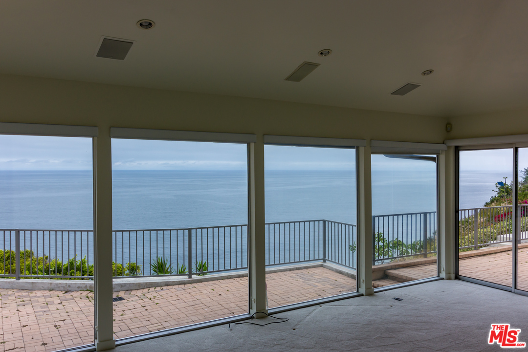 20534 Roca Chica Drive Malibu, CA 90265 - Photo 17 of 38 a view of balcony