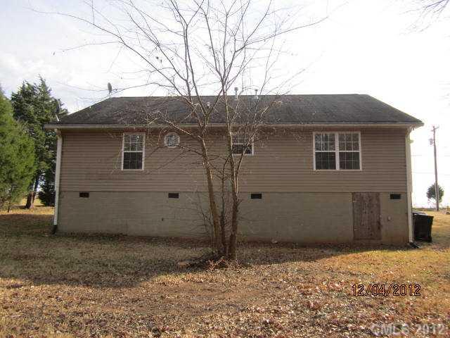 2410 Roberta Road Concord, NC 28027 - Photo 2 of 10