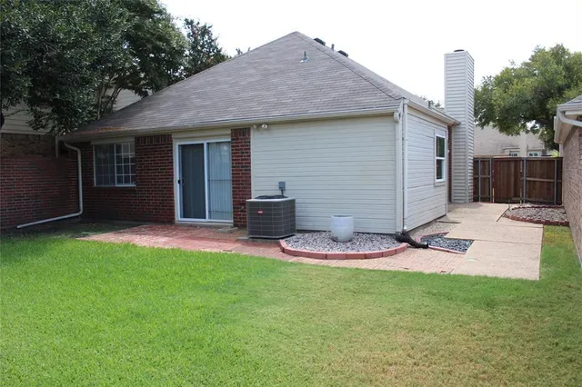 $2,350 | 3120 Silver Springs Lane, Richardson, TX 75082