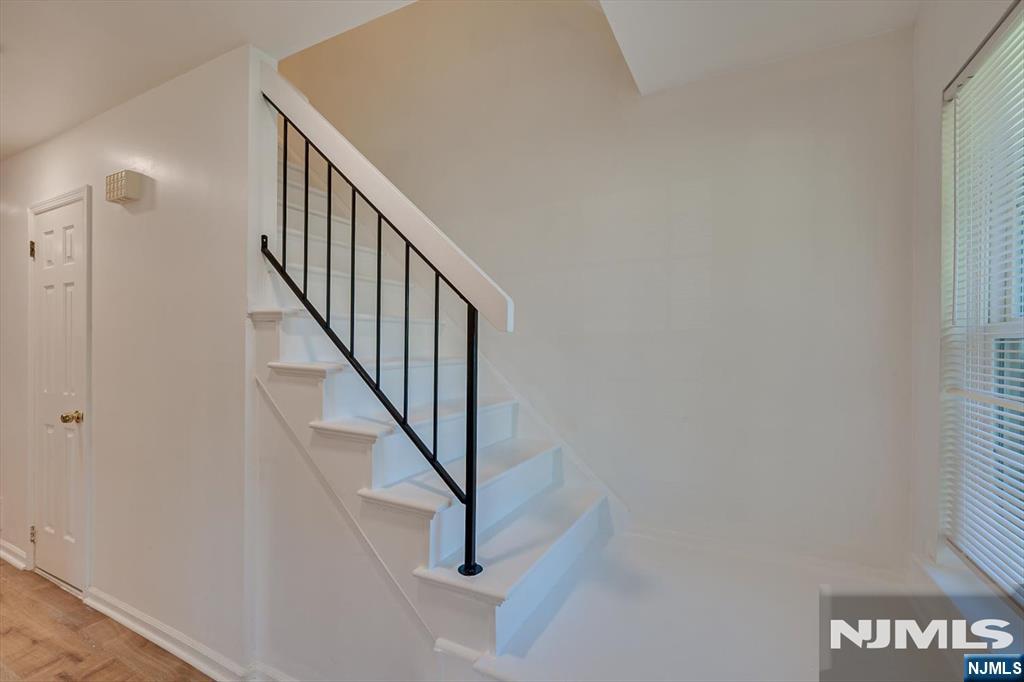 3302 Stonehedge Road, Unit 3302 Edison, NJ 08820 - Photo 23 of 38 Gallery Image 23
