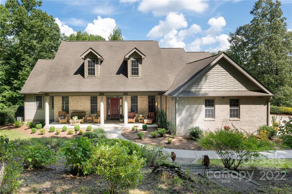 48 Rilandwell Drive Fletcher, NC 28732 - Photo 3 of 46 Gallery Image 3