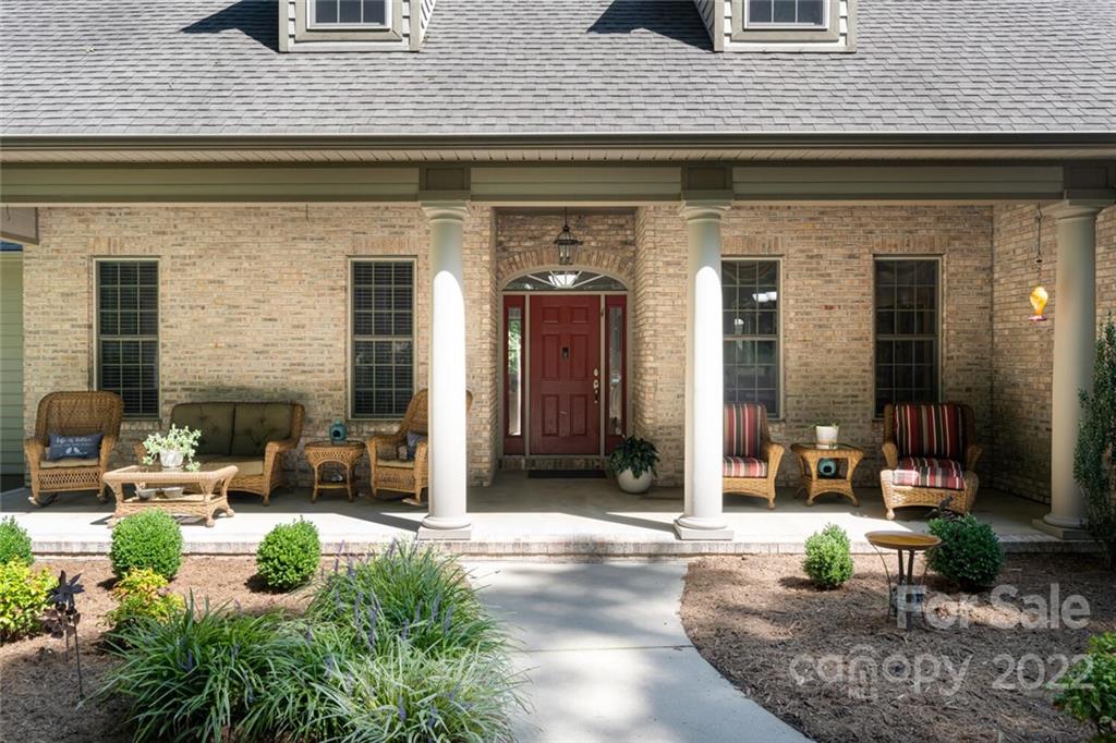 48 Rilandwell Drive Fletcher, NC 28732 - Photo 4 of 46 Gallery Image 4