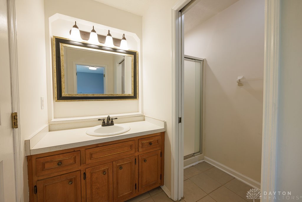 1860 Ravine View Court Dayton, OH 45459 - Photo 22 of 39 Gallery Image 22