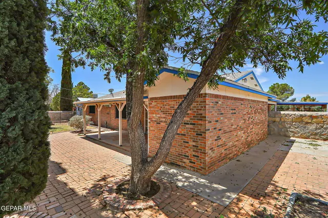 $259,000 | 3320 Tyrone Drive, El Paso, TX 79925