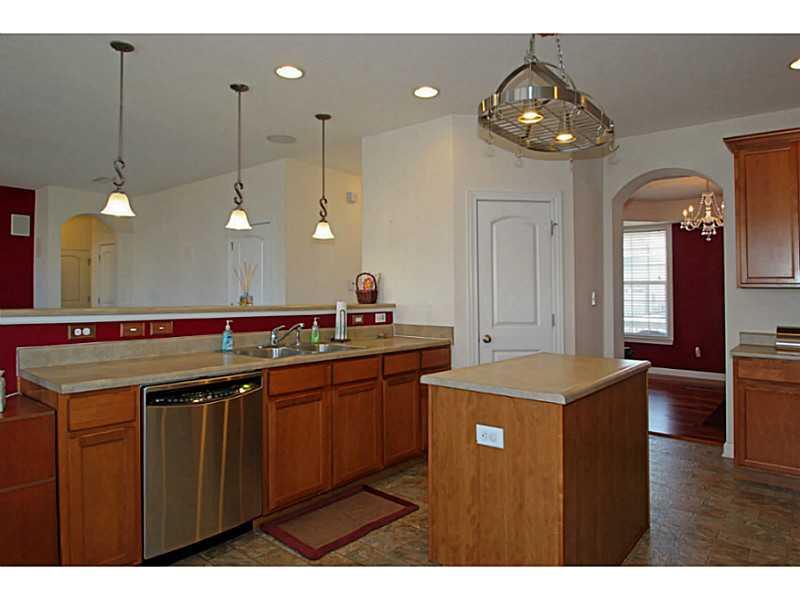 3108 Sleeping Ridge Way Indianapolis, IN 46217 - Photo 4 of 19