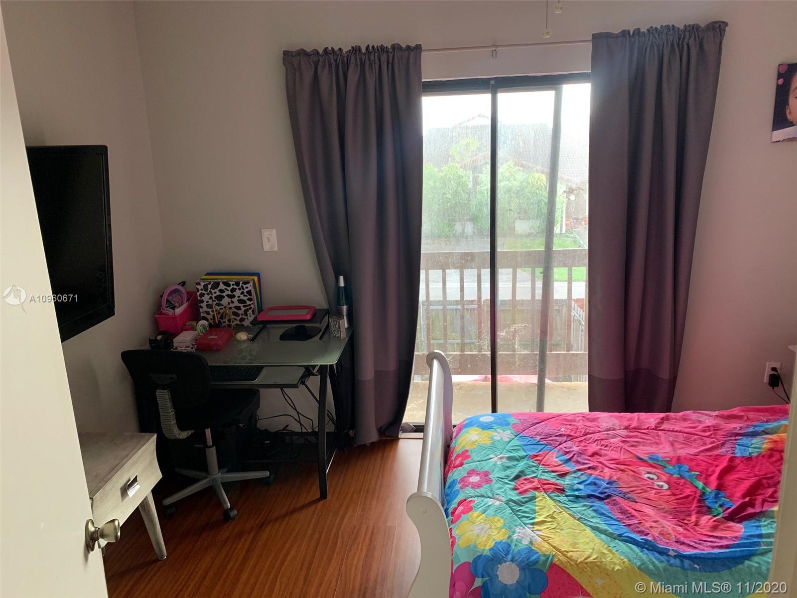 13308 Southwest 60th Terrace Miami, FL 33183 - Photo 16 of 18