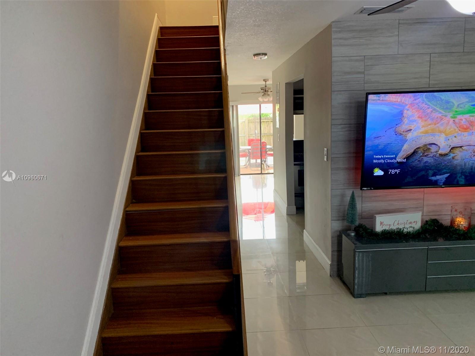 13308 Southwest 60th Terrace Miami, FL 33183 - Photo 3 of 18