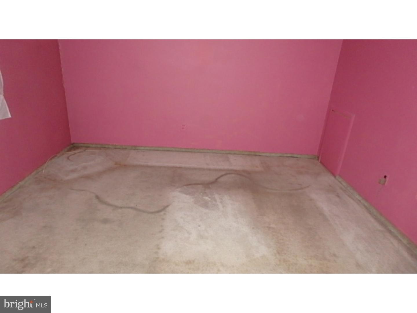 12160 Rambler Road Philadelphia, PA 19154 - Photo 3 of 19