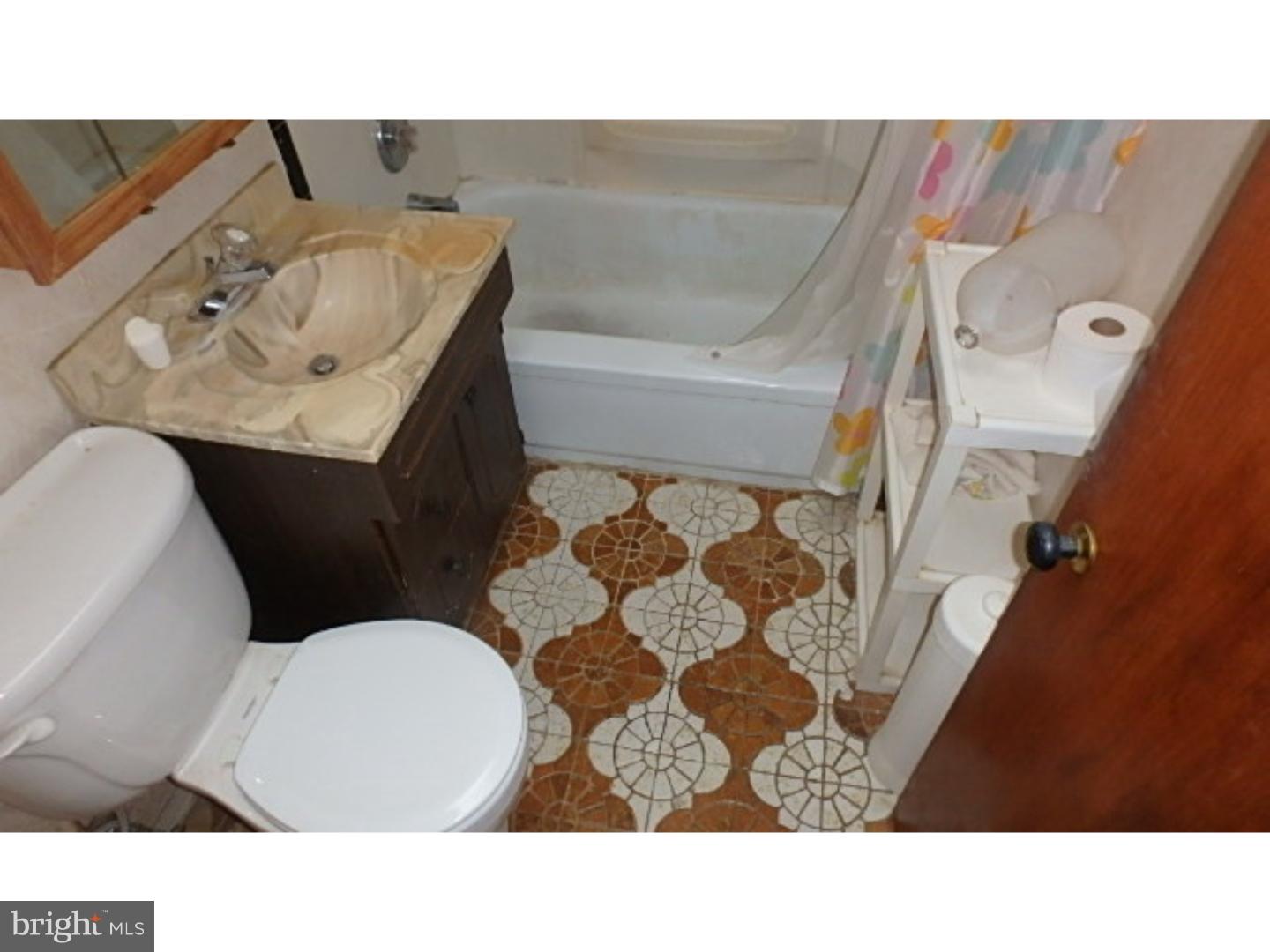 12160 Rambler Road Philadelphia, PA 19154 - Photo 6 of 19