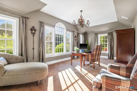 $4,395,000 | 83 Long Lots Road, New Canaan, CT 06840