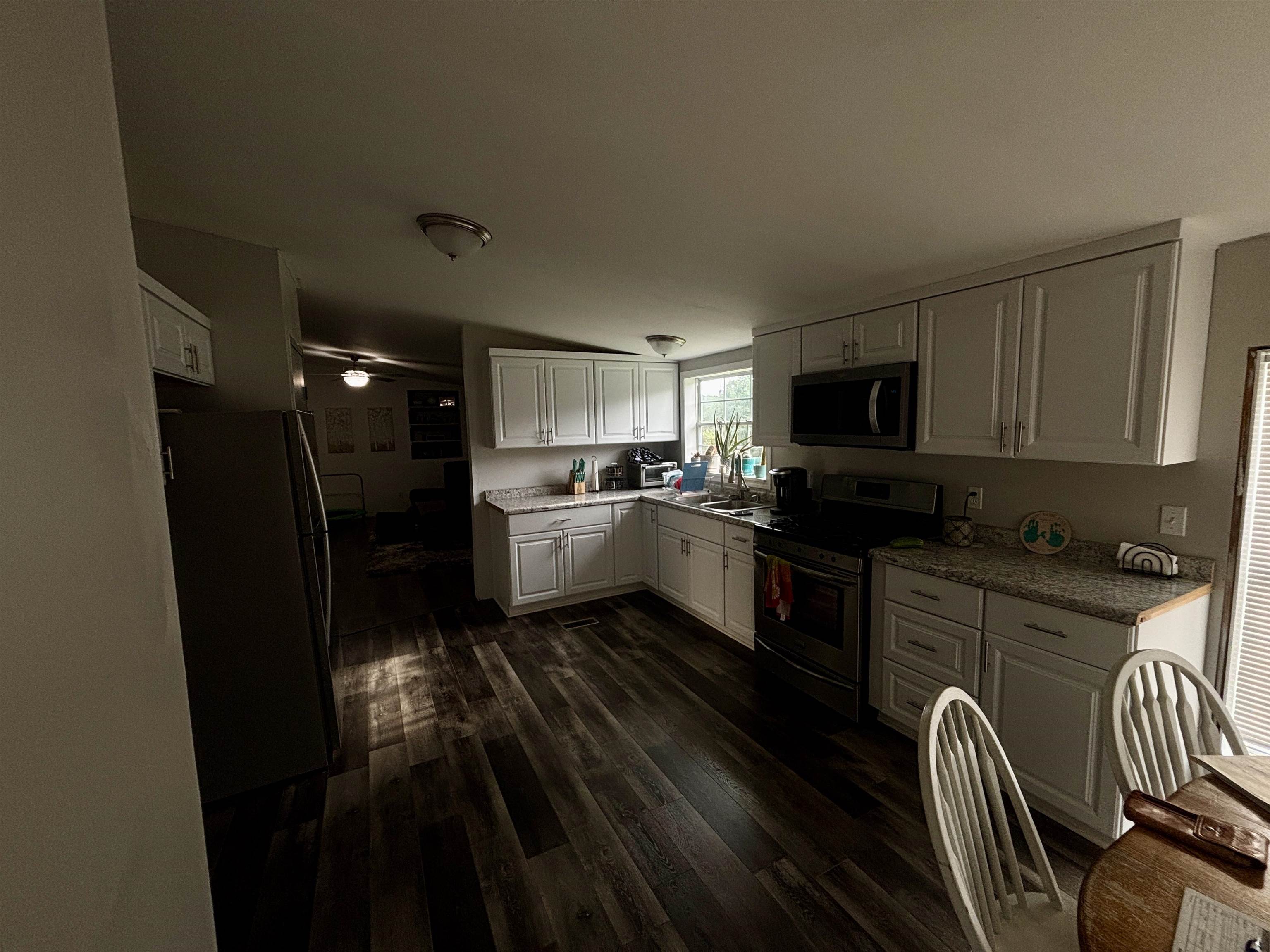 8140 North Baxter Road Davison, MI 48423 - Photo 3 of 12