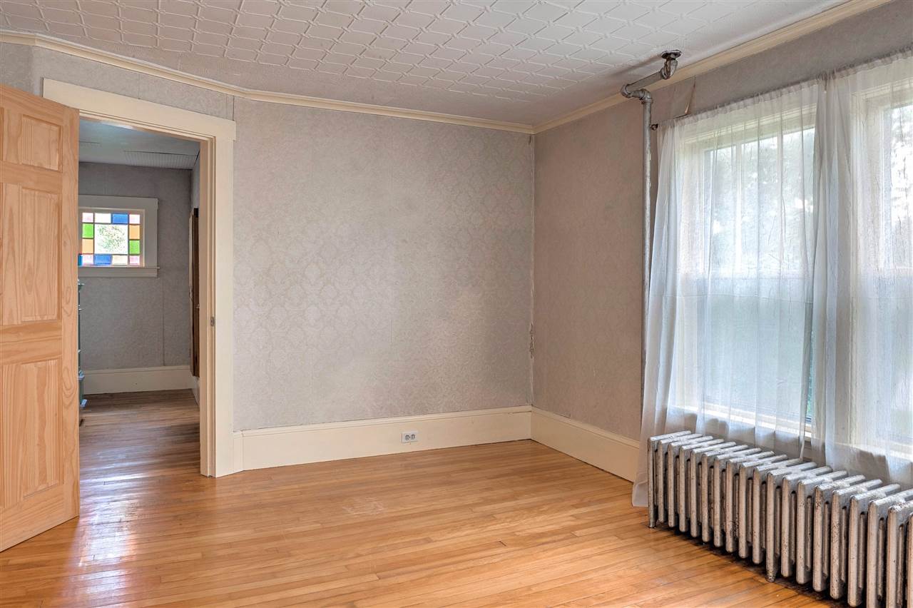 85 Sullivan Street Keene, NH 03431 - Photo 7 of 28