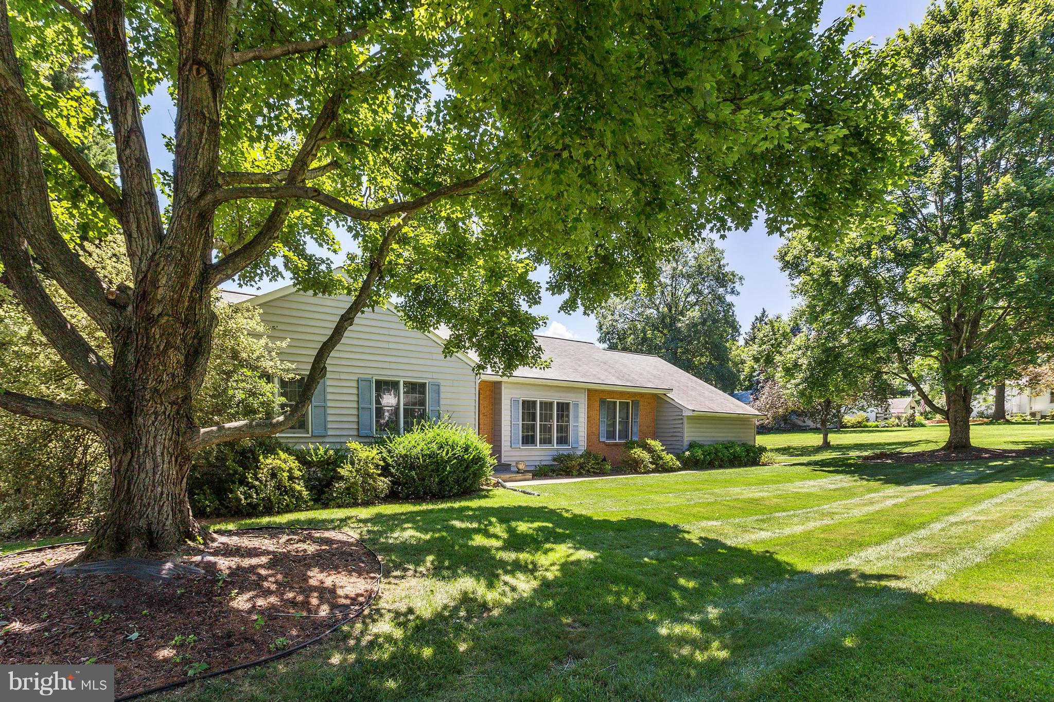 7375 Hallmark Road Clarksville, MD 21029 - Photo 1 of 30 Exterior (Front)