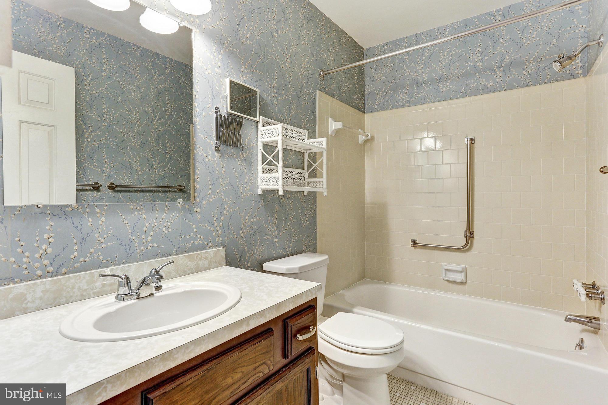 7375 Hallmark Road Clarksville, MD 21029 - Photo 20 of 30 Bath (Full)