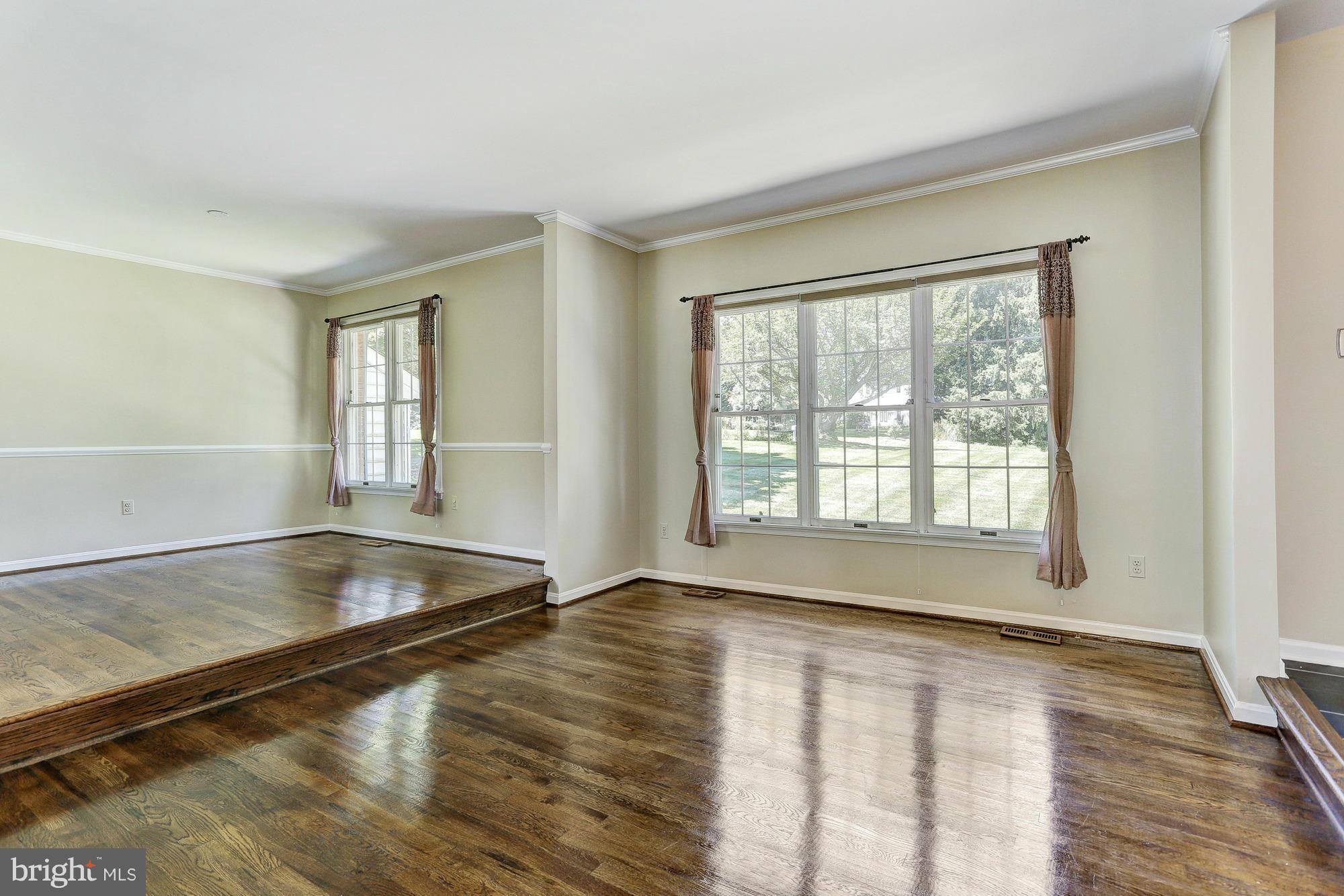 7375 Hallmark Road Clarksville, MD 21029 - Photo 3 of 30 Formal Living Room