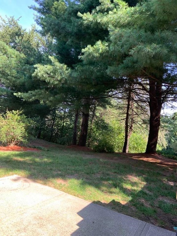 200 Ridgefield Circle, Unit D Clinton, MA 01510 - Photo 13 of 16