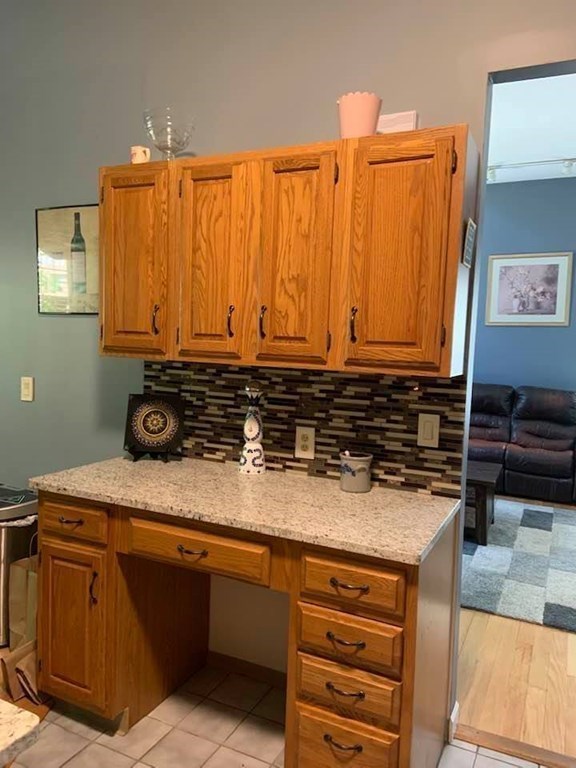 200 Ridgefield Circle, Unit D Clinton, MA 01510 - Photo 7 of 16