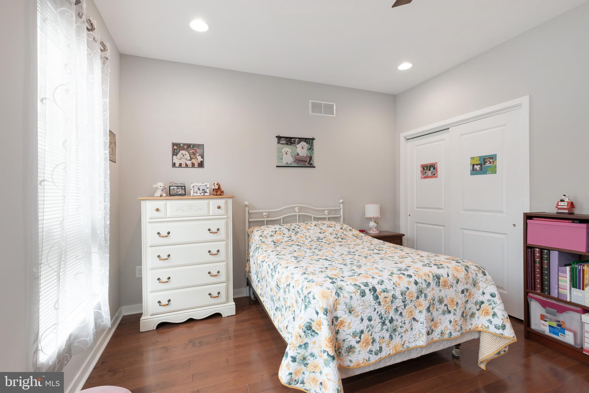 3831 Terrace Street, Unit G Philadelphia, PA 19128 - Photo 13 of 35