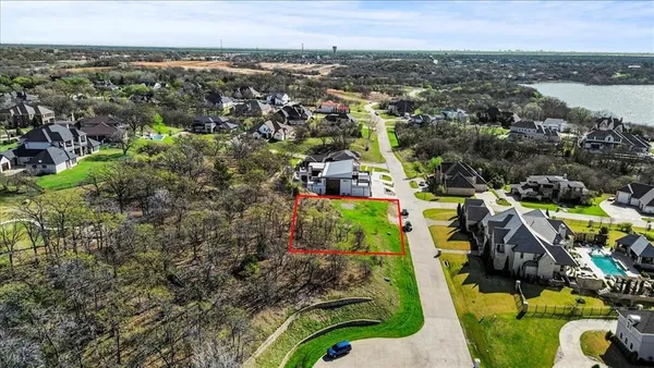 $375,000 | 2309 Oak Bluff Drive, Corinth, TX 76210