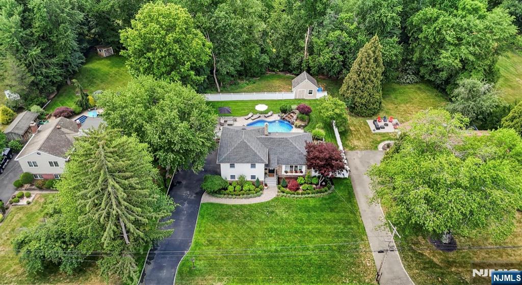 120 President Road Washington Township, NJ 07676 - Photo 2 of 45