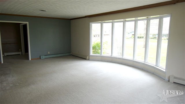 130 West Maple Lane Decatur, IN 46733 - Photo 5 of 18
