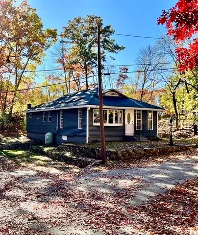 $3,200 | 6 Chamberlain Road, Shrewsbury, MA 01545