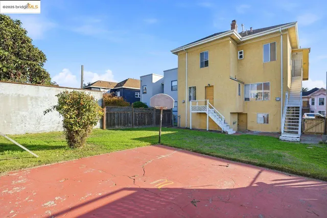$765,000 | 1068 Aileen Street, Oakland, CA 94608
