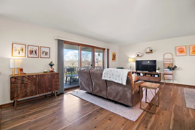 $314,900 | 11053 Louetta Lane, Unit 193, Orland Park, IL 60467