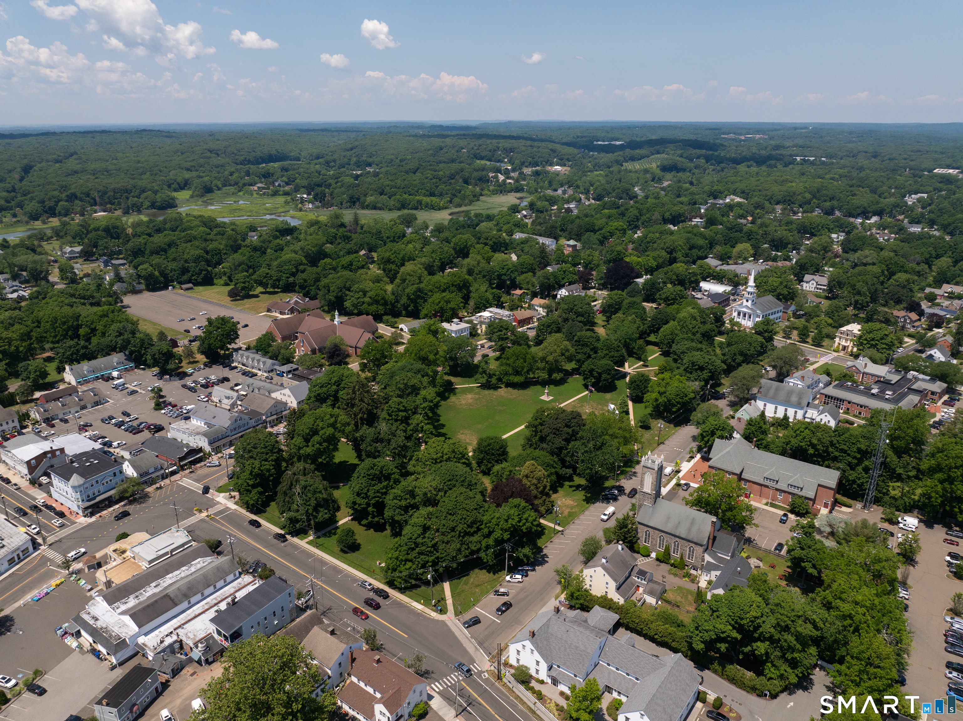 920 Nut Plains Road Guilford, CT 06437 - Photo 4 of 12 Close to downtown Guilford Center