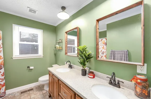 $289,900 | 3110 Redwood Drive, Humboldt, TN 38343