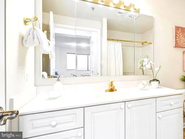 $475,000 | 3200 North Leisure World Boulevard, Unit 906, Silver Spring, MD 20906