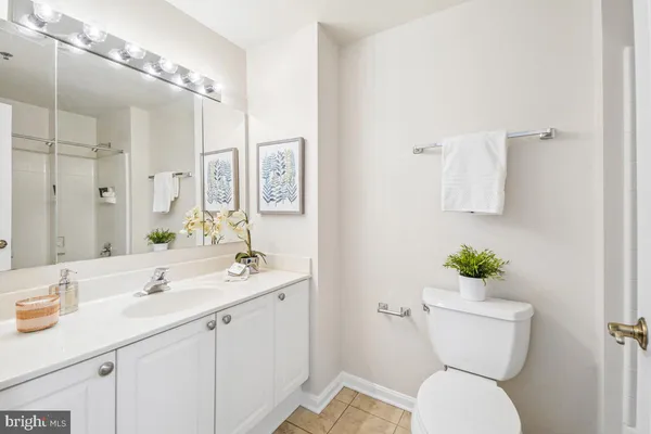 $475,000 | 3200 North Leisure World Boulevard, Unit 906, Silver Spring, MD 20906