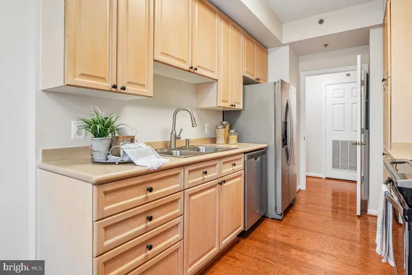 $475,000 | 3200 North Leisure World Boulevard, Unit 906, Silver Spring, MD 20906