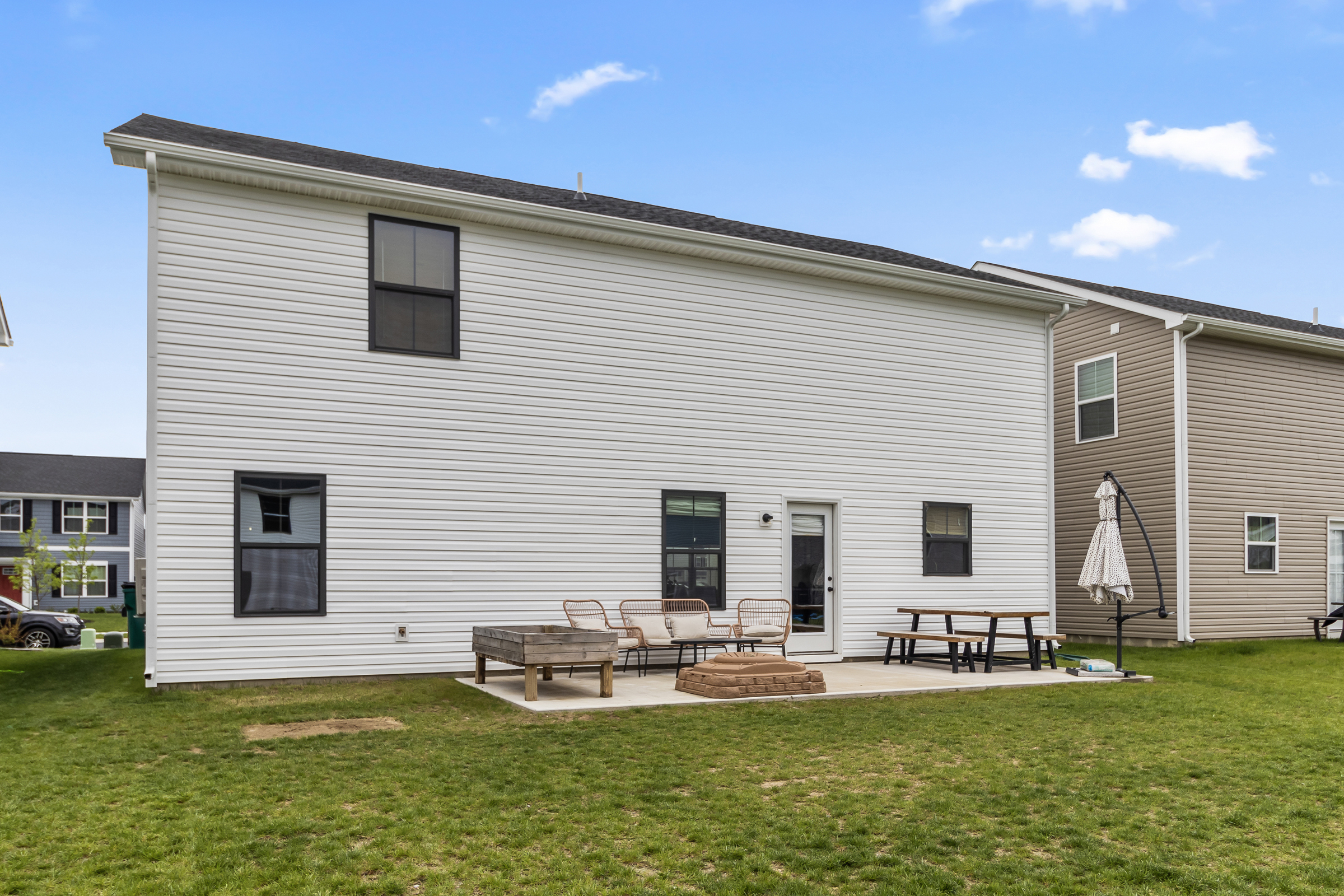 2458 St George Way Lebanon, IN 46052 - Photo 2 of 28
